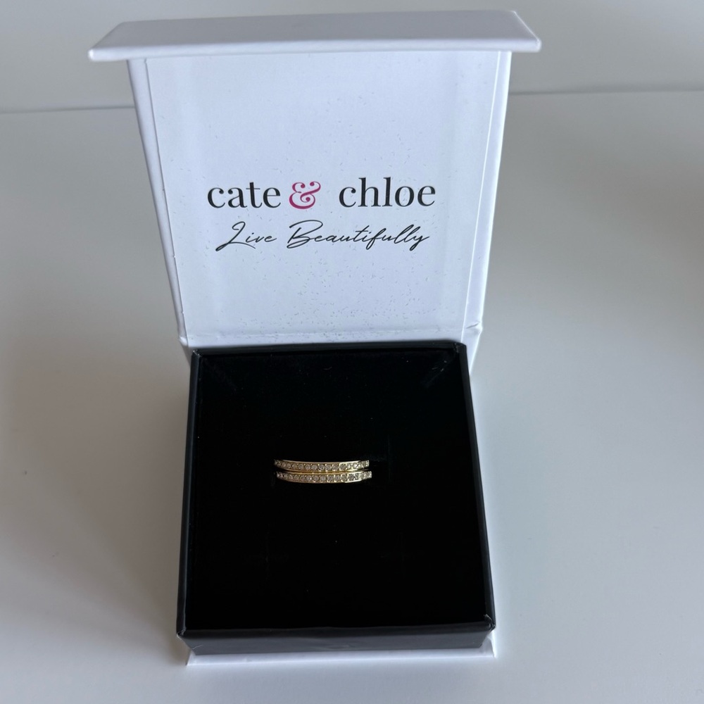 Elegant Gold Hoop Earrings